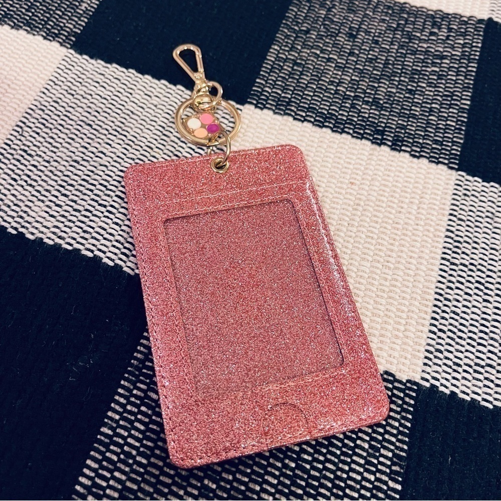 ð
ºpink Glitter Badge Reel Wallet Card Holder - Picture 4 of 5